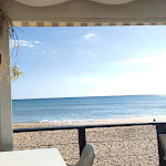 Photo n°3 de l'avis de Helena. fait le 22/10/2021 à 10:38 sur le  calixtos beach bar à Armação de Pêra