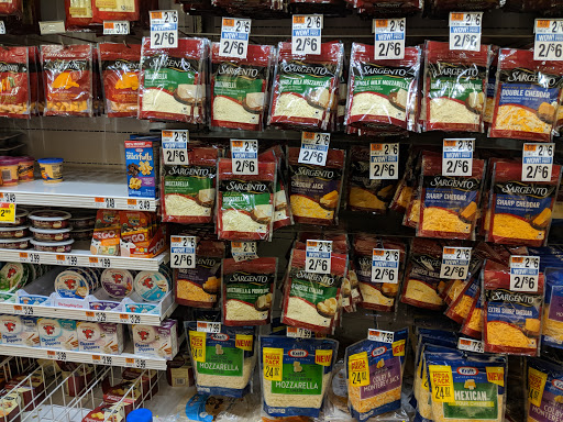 Grocery Store «Stop & Shop», reviews and photos, 2991 Cranberry Hwy, East Wareham, MA 02538, USA