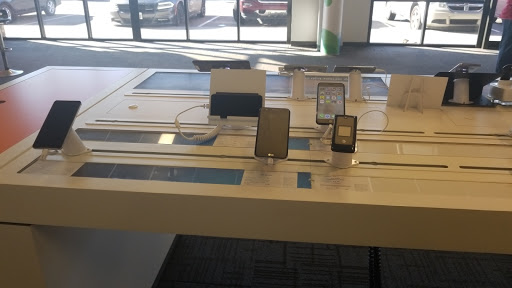 Cell Phone Store «AT&T», reviews and photos, 7110 Rogers Ave #100, Fort Smith, AR 72903, USA