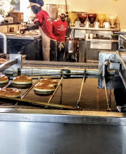 Bakery «Krispy Kreme Doughnuts», reviews and photos, 5318 W Irlo Bronson Memorial Hwy, Kissimmee, FL 34746, USA