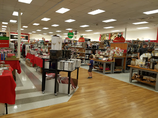Department Store «T.J. Maxx», reviews and photos, 8020 E Santa Ana Canyon Rd, Anaheim, CA 92808, USA
