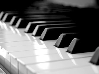 Shine Music: Classical Training for Piano