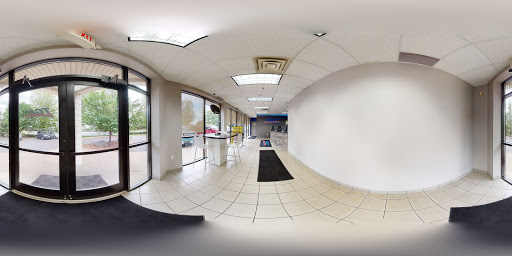 Tire Shop «ULTIMATE CAR CARE», reviews and photos, 5641 Blackburn Ln, Inver Grove Heights, MN 55076, USA