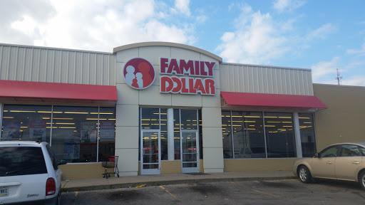FAMILY DOLLAR, 230 W Main St, Greensburg, IN 47240, USA, 