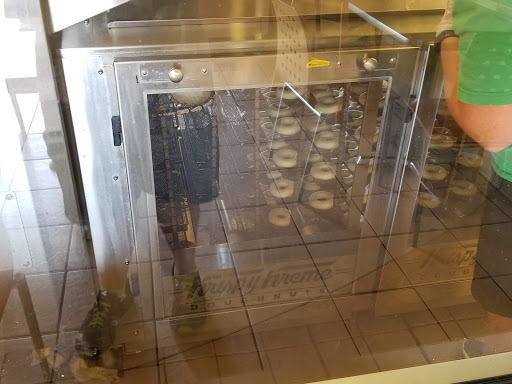 Bakery «Krispy Kreme Doughnuts», reviews and photos, 7428 Denton Hwy, Watauga, TX 76148, USA