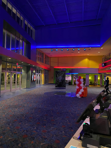 Movie Theater «Regal Cinemas Harrisburg 14», reviews and photos, 1500 Caughey Dr, Harrisburg, PA 17112, USA