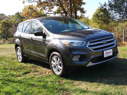 Car Dealer «VanDevere Auto Outlet», reviews and photos, 3155 S Arlington Rd, Akron, OH 44312, USA