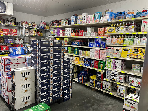 Liquor Store «Liquor plus Wine, Spirits, and Craft Beer», reviews and photos, 5753 NE Antioch Rd, Gladstone, MO 64119, USA