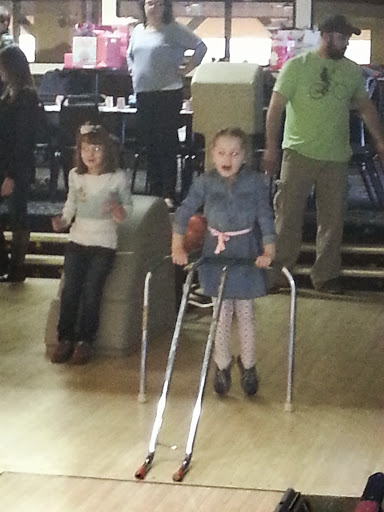 Bowling Alley «10 Pins of Trenton», reviews and photos, 2591 Fort St, Trenton, MI 48183, USA