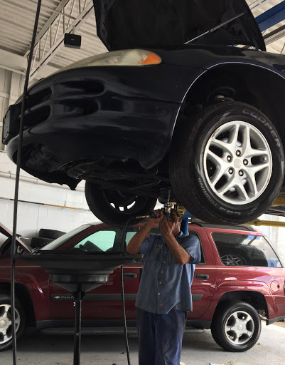 Used Car Dealer «Fort Myers Auto Mall», reviews and photos, 2475 Fowler St, Fort Myers, FL 33901, USA