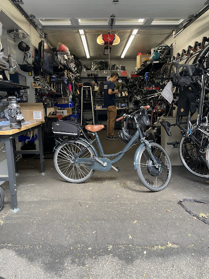 Contact Bostonebikes: Appointments Only