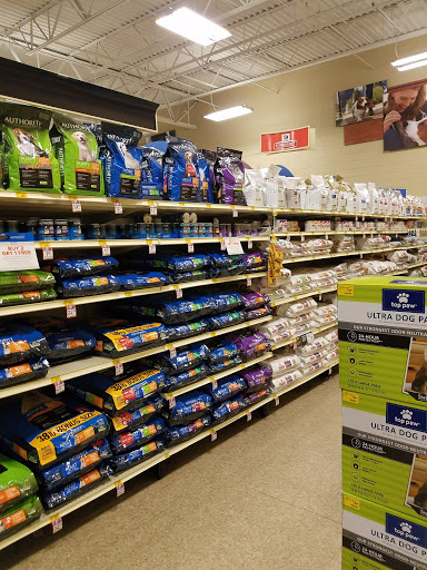 Pet Supply Store «PetSmart», reviews and photos, 6622 Charlotte Pike Suite 108, Nashville, TN 37209, USA