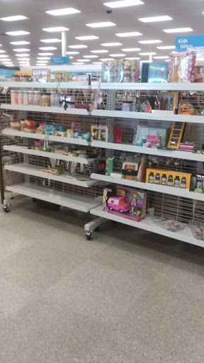 Clothing Store «Ross Dress for Less», reviews and photos, 10673 Valley Blvd, El Monte, CA 91731, USA