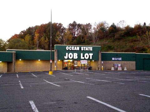 Ocean State Job Lot, 2291 Northampton St, Holyoke, MA 01040, USA, 