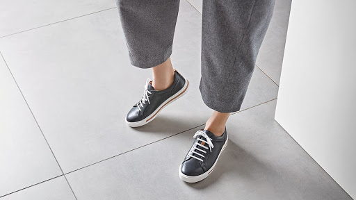 Shoe Store «Clarks», reviews and photos, 845 N Michigan Ave, Chicago, IL 60611, USA