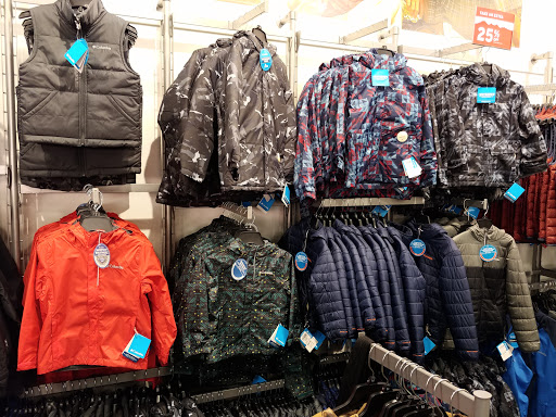 Sportswear Store «Columbia Sportswear Outlet Store», reviews and photos, 100 Citadel Dr #636, Commerce, CA 90040, USA