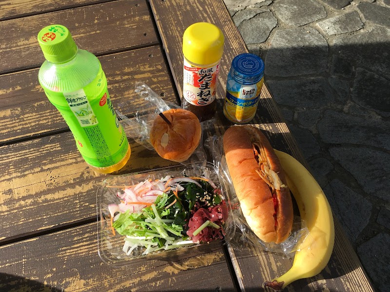 ちっぷ 静岡県磐田市塩新田 ベーカリー パン グルコミ