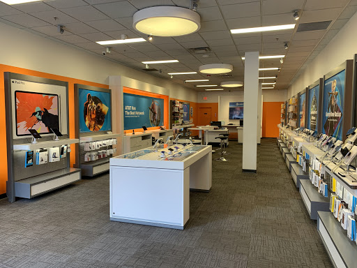 Cell Phone Store «AT&T Authorized Retailer», reviews and photos, 2011 Portage Trail, Cuyahoga Falls, OH 44223, USA