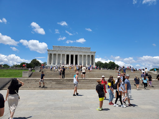 Big Bus Tours Washington DC Visitor Center