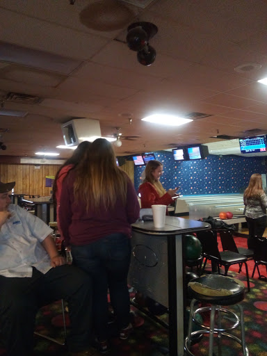 Bowling Alley «Bardstown Bowling Center», reviews and photos, 1012 Commerce Blvd, Bardstown, KY 40004, USA