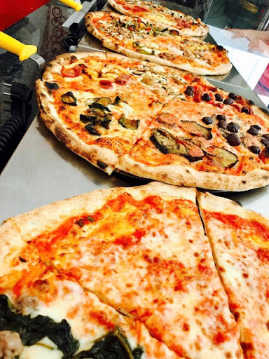 Pizza Hallo Manzano in Manzano, Provincia di Udine
