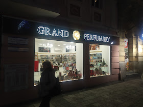 Парфюмерия и козметика Grand Perfumery