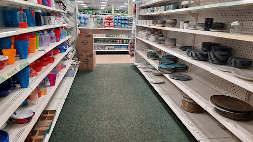 Dollar Store «Dollar Tree», reviews and photos, 823 N Broad St, Middletown, DE 19709, USA