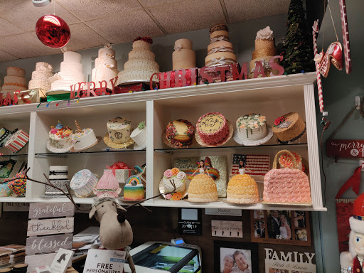 Shopping Mall «Thruway Shopping Center», reviews and photos, 300 S Stratford Rd, Winston-Salem, NC 27103, USA