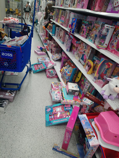 Clothing Store «Ross Dress for Less», reviews and photos, 100 S Biscayne Blvd, Miami, FL 33131, USA