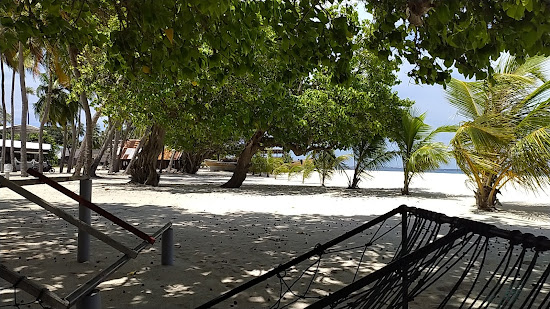 Raiy Nika Beach