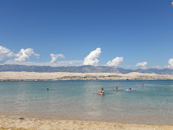 Foto von Kustici beach mit viele geräumige buchten