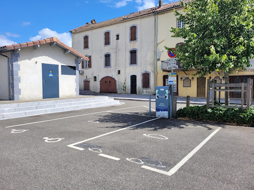Borne de recharge de véhicules électriques SDE Haute-Pyrénées Charging Station Maubourguet