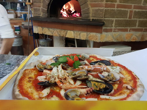 Roxy Ristorante Pizzeria in Aprilia, Provincia di Latina