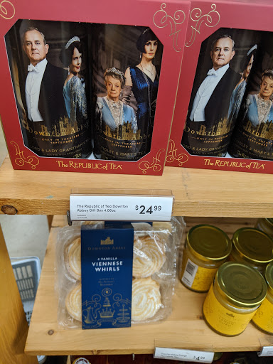 Furniture Store «Cost Plus World Market», reviews and photos, 9759 Jefferson Davis Hwy, Fredericksburg, VA 22407, USA