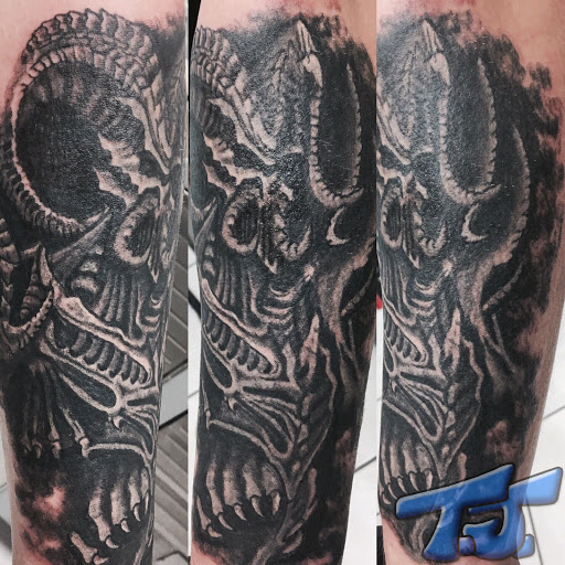 Explore linear tattoos ideas, creative tattoo ideas in College Station, available at Big Daddys Tattoo Studio Renu Laser Removal