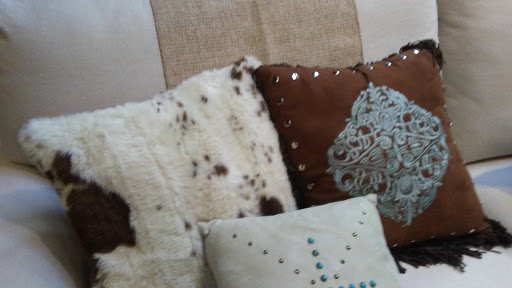 Furniture Store «Bassett Home Furnishings», reviews and photos, 5951 S 180th St, Tukwila, WA 98188, USA