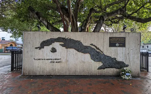 Cuban Memorial Boulevard Park image