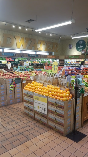 Grocery Store «Whole Foods Market», reviews and photos, 12905 Riverside Dr, Sherman Oaks, CA 91423, USA