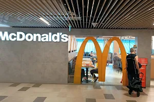 McDonald’s Admiralty Place image