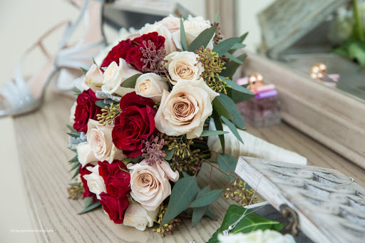 Florist «Columbia Florist», reviews and photos, 210 W 231st St, Bronx, NY 10463, USA