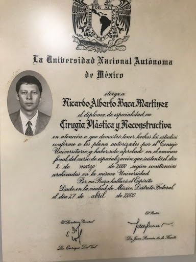 Doctor Ricardo Alberto Baca Martínez