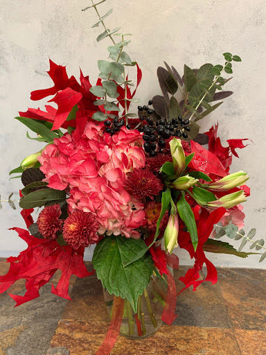 Florist «Artistic Floral», reviews and photos, 878 W Eads Pkwy, Lawrenceburg, IN 47025, USA