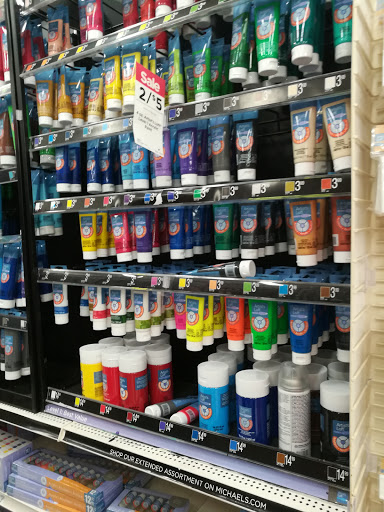 Craft Store «Michaels», reviews and photos, 270 Shenstone Blvd, Garner, NC 27529, USA