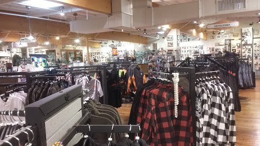 Harley-Davidson Dealer «Dudley Perkins Co. Harley-Davidson & Buell», reviews and photos, 333 Corey Way, South San Francisco, CA 94080, USA