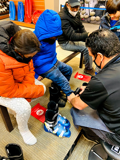 Ski Shop «Christy Sports - Ski & Patio», reviews and photos, 8601 W Cross Dr, Littleton, CO 80123, USA