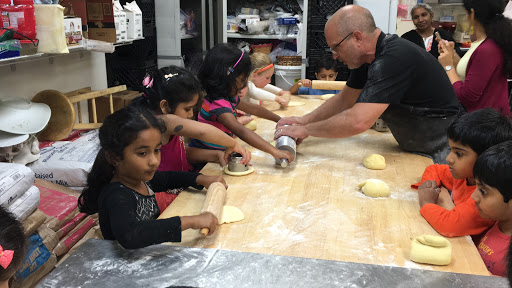 Donut Shop «Donut Hutt», reviews and photos, 1016 W Poplar Ave #111, Collierville, TN 38017, USA