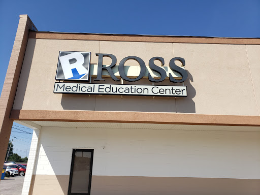 Medical School «Ross Medical Education Center», reviews and photos