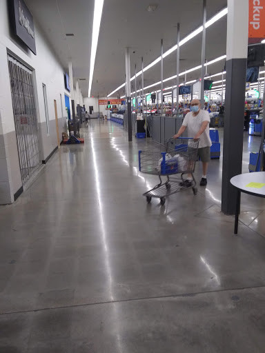 Department Store «Walmart Supercenter», reviews and photos, 1500 N Jefferson Way, Indianola, IA 50125, USA