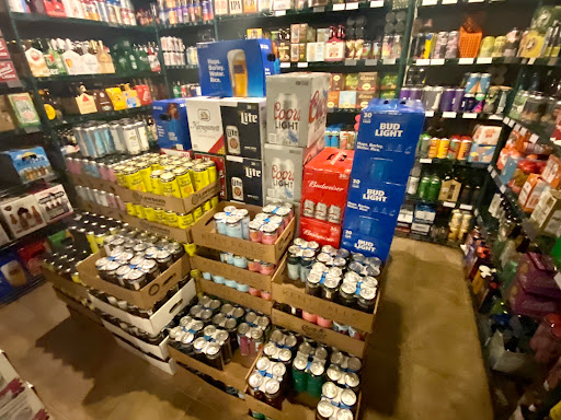 Beer Store «Harvest Wine & Spirits», reviews and photos, 842 Farmington Ave, West Hartford, CT 06119, USA