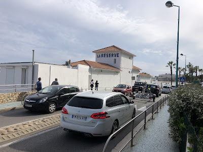 E.jean à La Farlède
